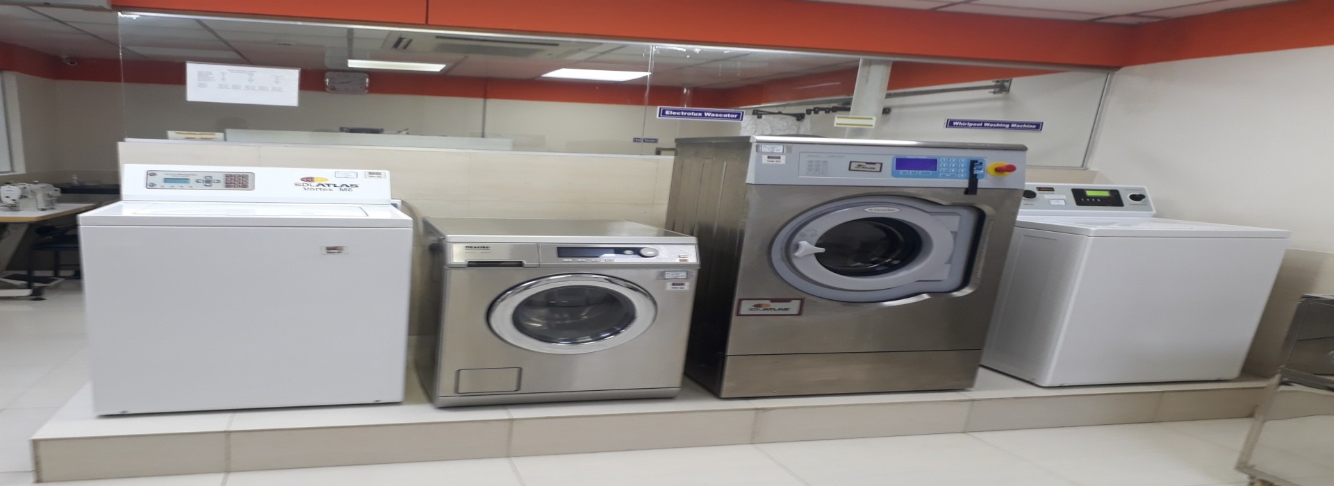 1775020312_Picture15.jpg slide